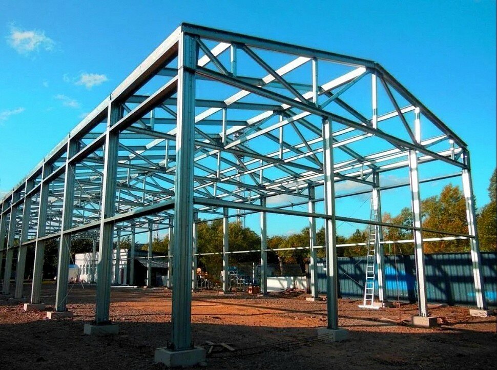 Сендвіч панелі чи СІП панелі — з чого будувати комерційне приміщення? 5 будівництво unnamed будівництво