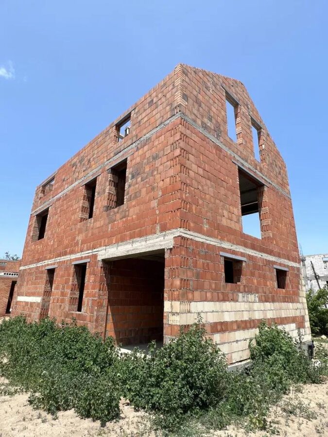 СИП-панели или КИРПИЧ: что выбрать для строительства частного дома? 23 будівництво photo 2025 12 02 12 57 26 будівництво